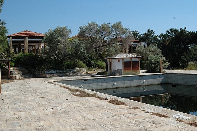 Foça Fransız Tatil Köyü'nün akıbeti TBMM gündeminde!