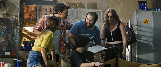 "Özgür Dünya" TV'de ilk kez FOX'ta!