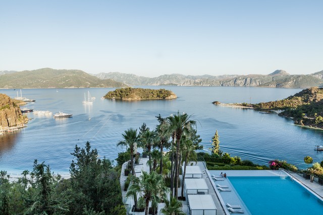 D Maris Bay, sonbaharda da yazın keyfini yaşamaya davet ediyor!