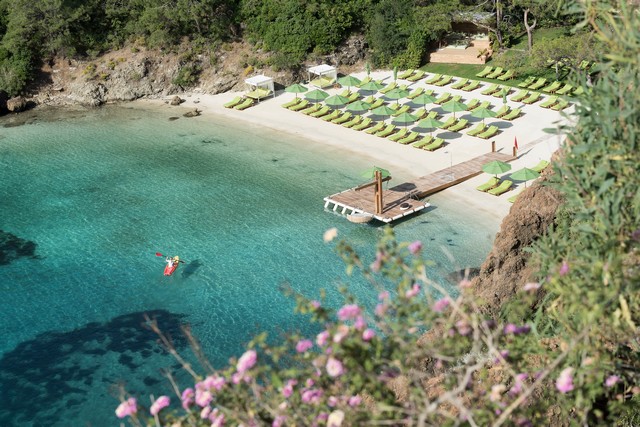 D Maris Bay, sonbaharda da yazın keyfini yaşamaya davet ediyor!