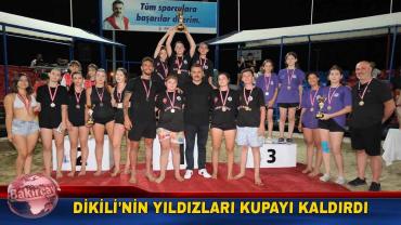 10 Takım, 24 Maç: Dikili'de 15 Yaş Altı Plaj Voleybolu Şöleni Sona Erdi